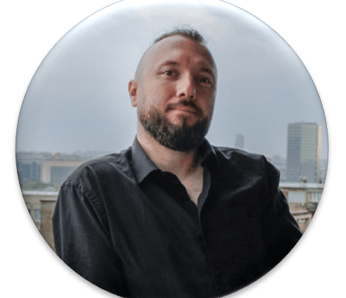 Писање пројеката / Илија Стојановић – експерт за писање грантова